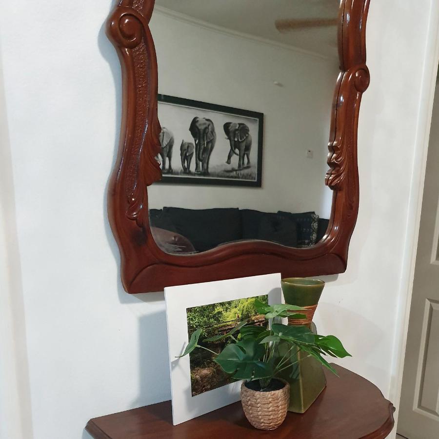 Central Upscale New Kingston Apt With Pool Bagian luar foto